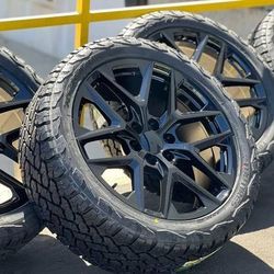 New 22" Aftermarket Wheels Rims with 285/45R22 or 33" 33x12.50R22 Tires Chevy Silverado 1500 Tahoe Suburban GMC Sierra Yukon Denali 6x139.7 bolt patte