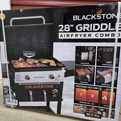Blackstone 2-Burner 28" Propane Griddle with Air Fryer Combo