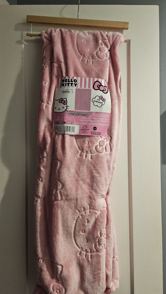 Hello Kitty Pink Embossed Blanket