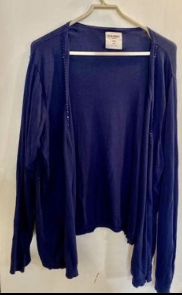 #234 3x Old Navy Cardigan. Navy Blue.
