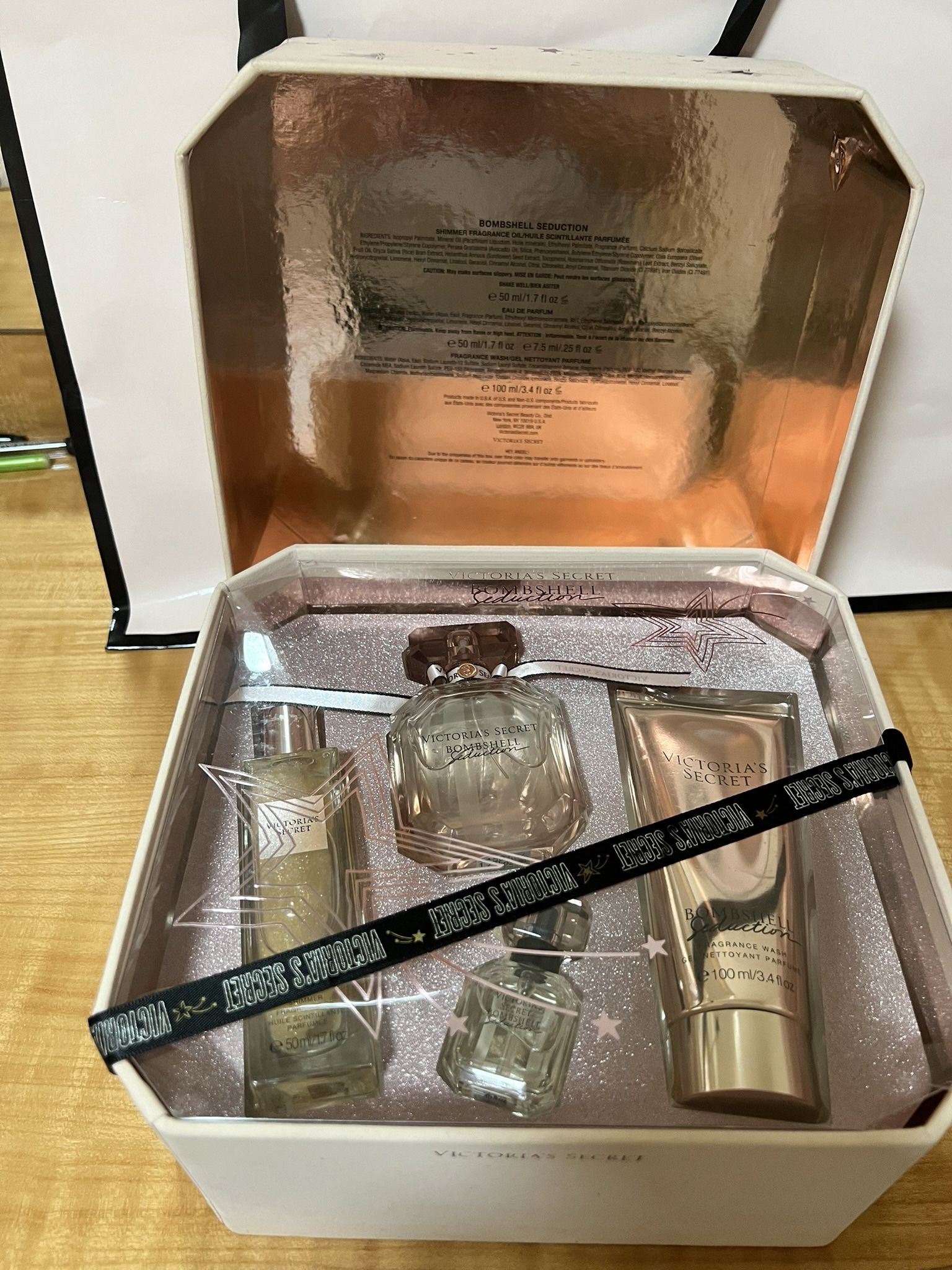 Victoria’s Secret Bombshell