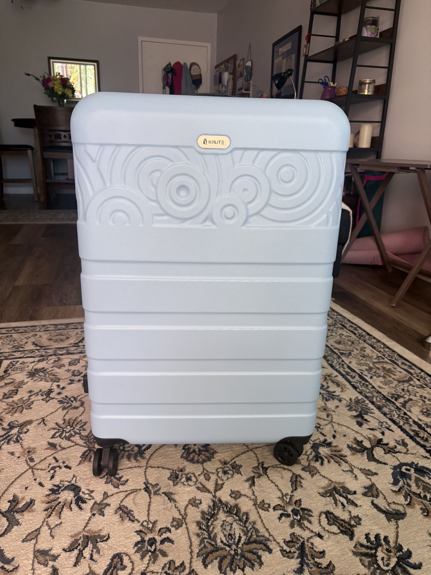 Luggage 28”