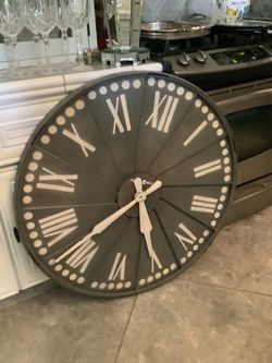 HOWARD MILLER WINDMILL CLOCK 36”