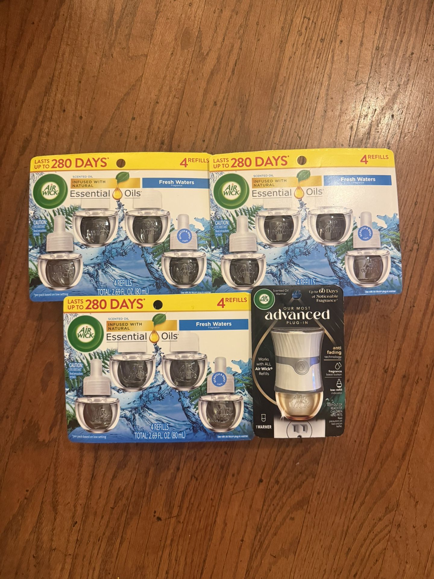 Airwick Warmer & Refill Bundle