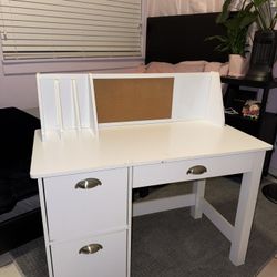 KidKraft Children’s Desk - White