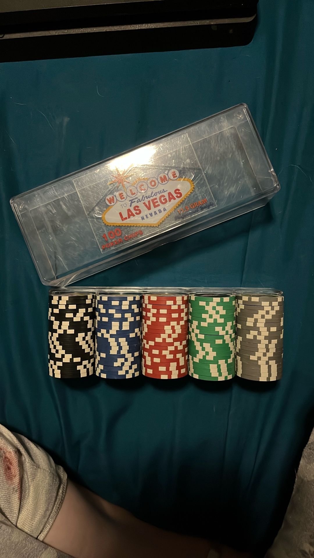 100 Count Las Vegas 11.5 Professional Gram Poker Chips