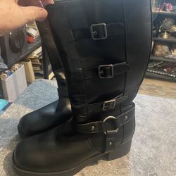 Sugar Women's Harvest triple Buckle Black Boots Size 10, Biker boots, New !