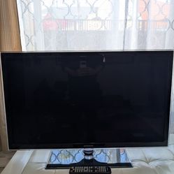 Samsung TV 37 Inch