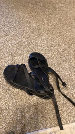 Crown vintage sandals