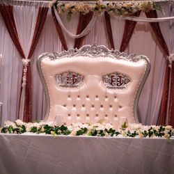 Love Chair For Sale Or Rent