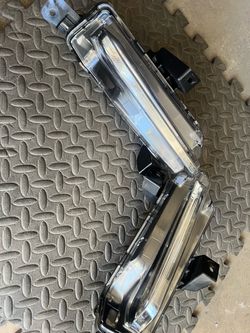 2019-2024 Chevrolet Chevy Camaro 2SS Daytime Running Fog Lights OEM