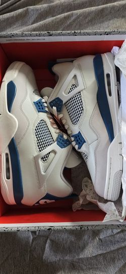 Air Jordan 4 Retro Blue Military