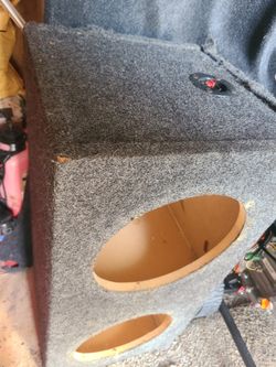 Subwoofer Box For 2 10s Seald 