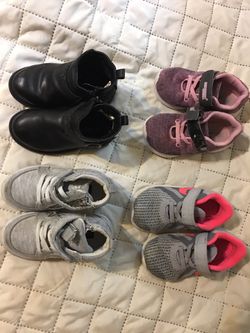 baby shoes size 6and 7all for 15