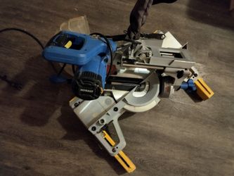Kobalt Compact 12-in 15-Amp Dual Bevel Sliding Compound Corded Miter Saw