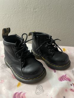 Toddler doc martens size 4