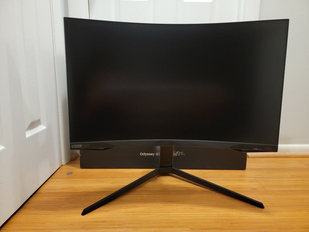 Samsung Odyssey G7 T1 Faker Edition Gaming Monitor