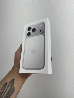 iPhone 17 Pro 6.3" (Unlocked) 256GB Silver New