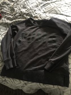 Puma Sweatshirt Medium