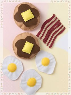 Handmade Felt Breakfast Play Food Set (11 pieces)