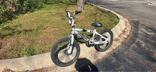 Mongoose KO Team 20" BMX Freestyle Bicycle.