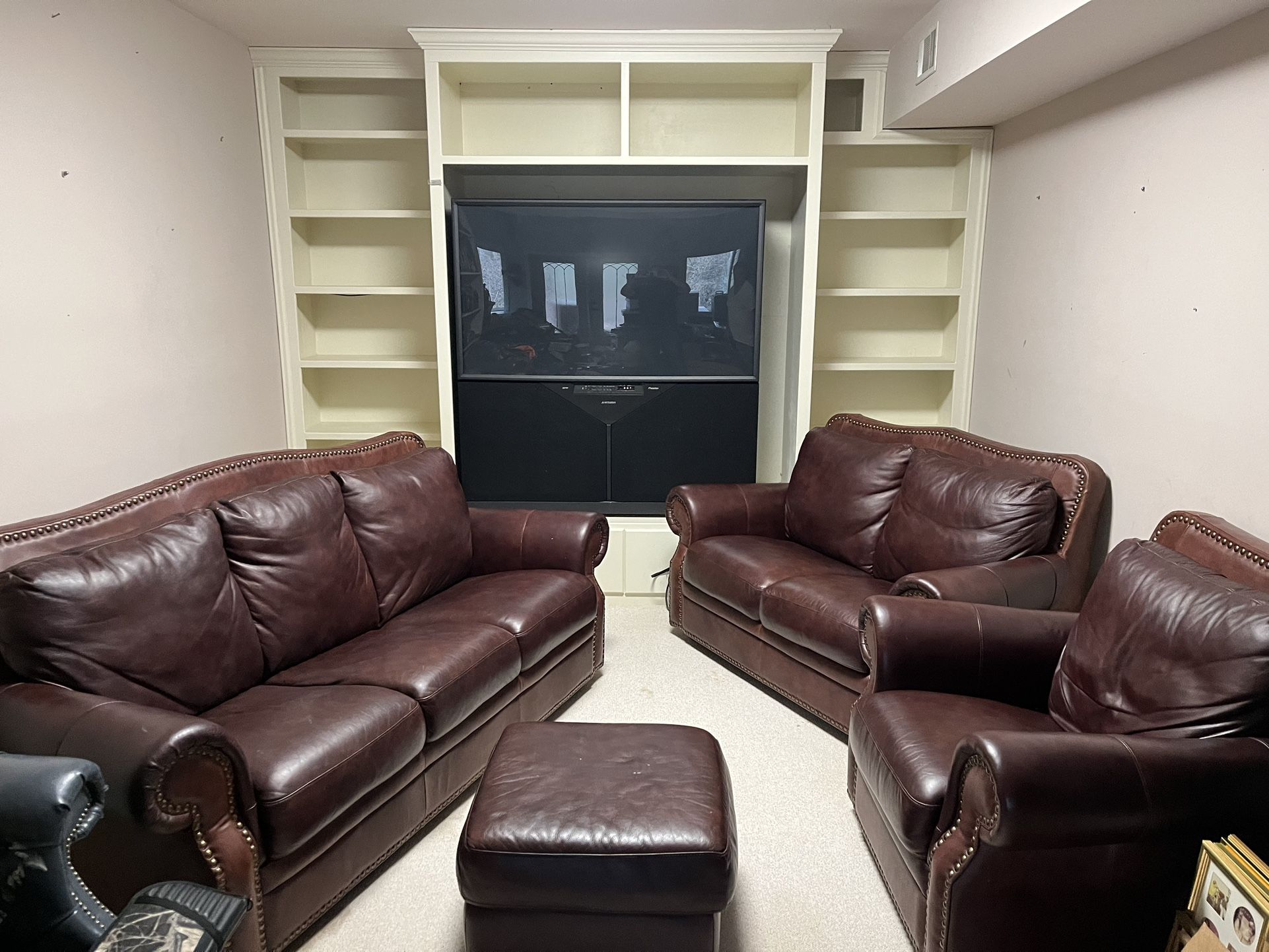 Italian Salotti Piece Sofa Set Retail $8500