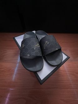 Gucci GG Supreme Tiger Slides for Sale in Garden Grove, CA - OfferUp