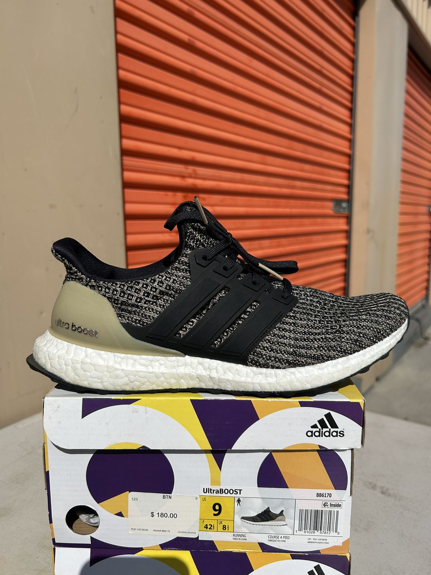 Adidas Ultraboost 4.0 Size 9