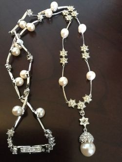 Beautiful Silver Necklaces & Earrings 🌷🌸🌷 Visit Eva's OfferUp