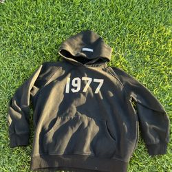 essentials hoodie