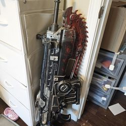 Gears Of War Replica Chain Gun