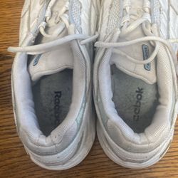 Ladies Reebok White Shoes 8 1/2 Hexalite