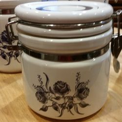 4 Piece Cannister Set