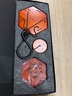 Engraved Wood Constellation Keychain Gift Set