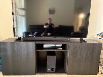 Entertainment Center / 65” 4K TV, Polk Soundbar with Subwoofer
