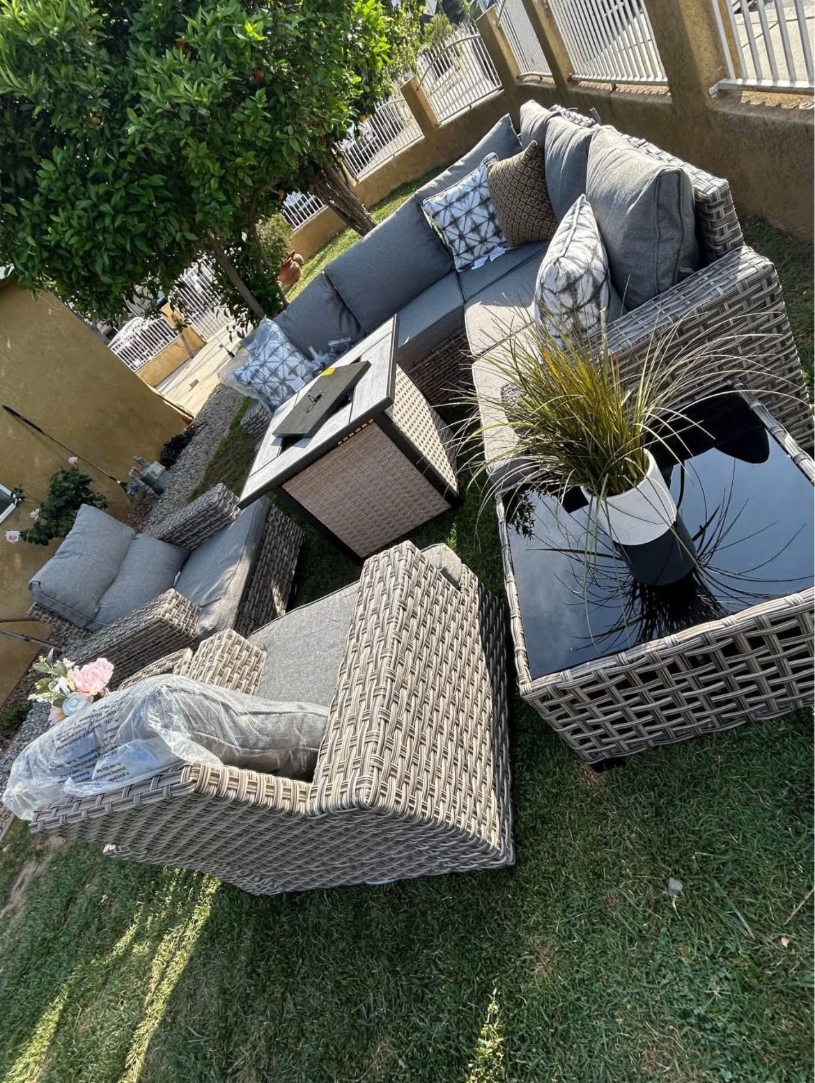 Brand New Patio Outdoor Furniture Set With Fire Pit