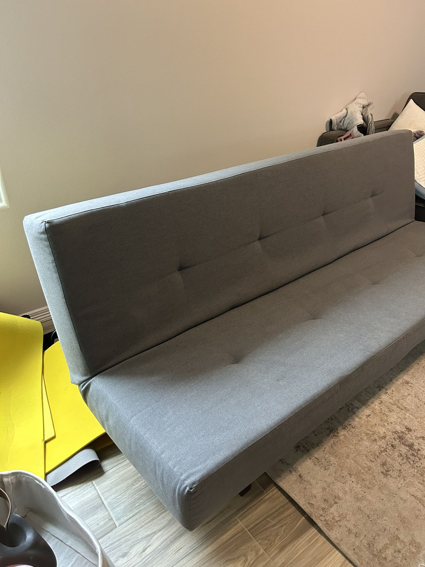 Foldable Futon/Sofa