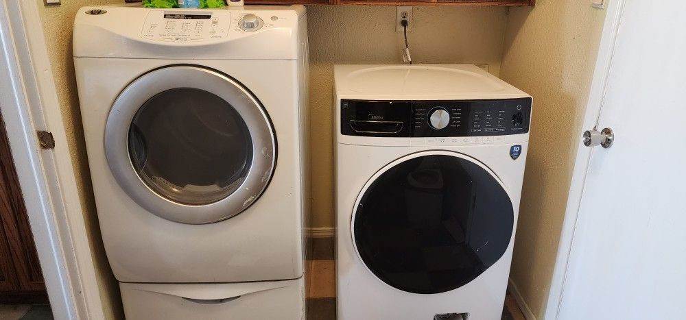 Washer And Dryer $375