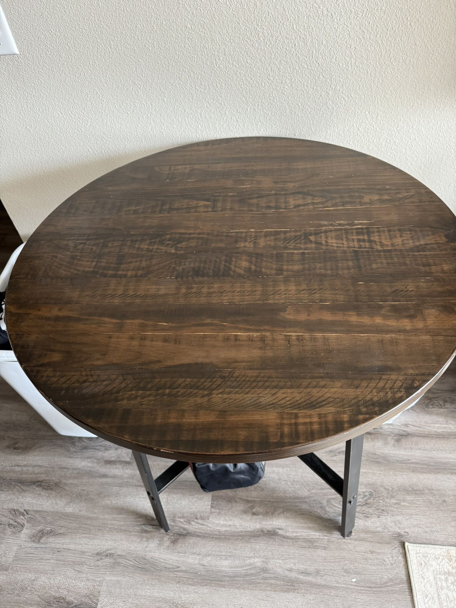 36” Round Bar-Height Table 