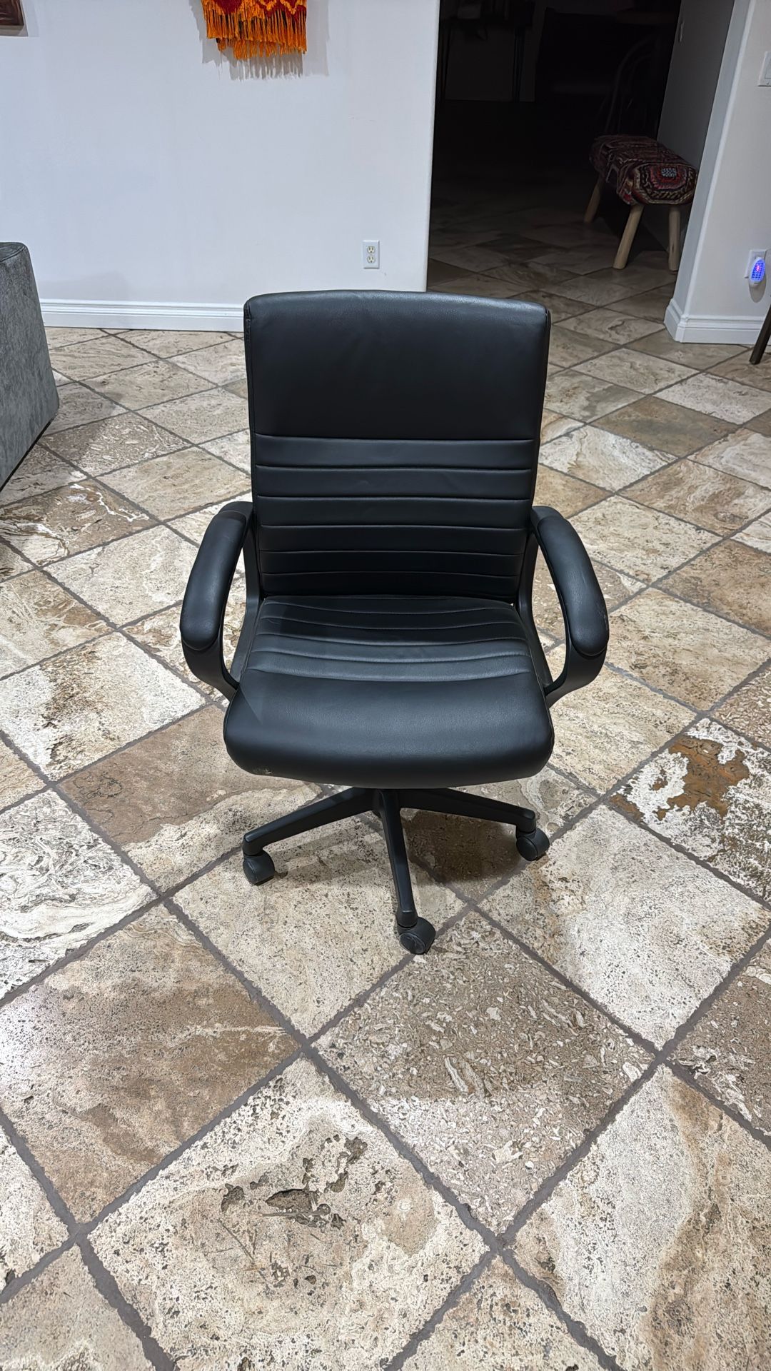 Selling a black office chair in good condition — perfect for home office, study, or work setups.