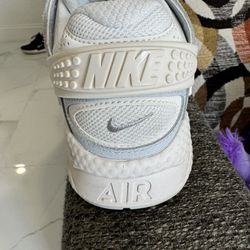 NIKES SUPER GREAT 