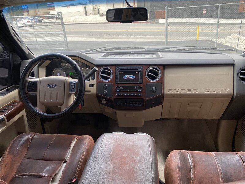 2008 Ford F-350 Super Duty King Ranch 4dr Crew Cab SB DRW