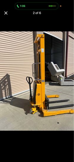 aline h-5440 straddle stacker 2200 lbs capacity