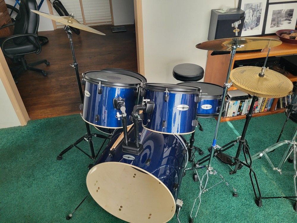 Low Volume Drum Set