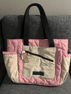NWT Bagsmart Paz 23L Quilted Laptop Tote Bag - Crepe Pink/Beige (Brand New)