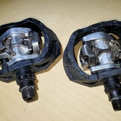 Clipless Platform SPD Bike Pedals - Excellent Condition 