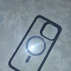 IPhone 15-16 cases and screen protectors