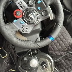 Selling my steering wheels and shifter with the pedals 