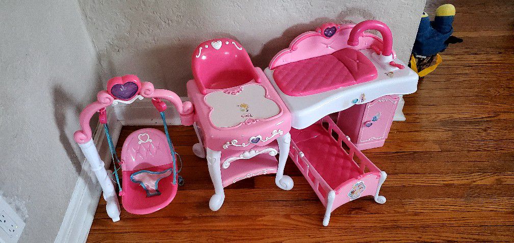 Baby Changing Table For Little Girl 