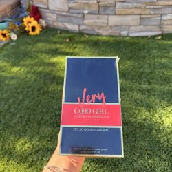 Very Good Girl Perfume